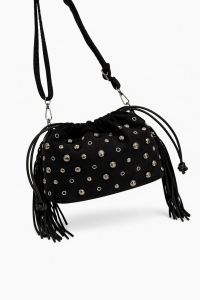 BOLSO NEGRO TACHUELAS